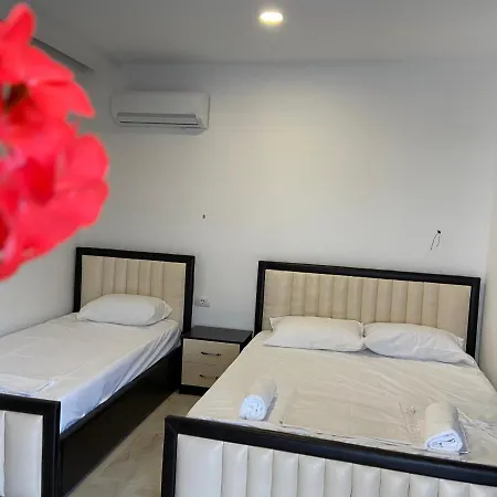 Affittacamere Agim Caca & Studio